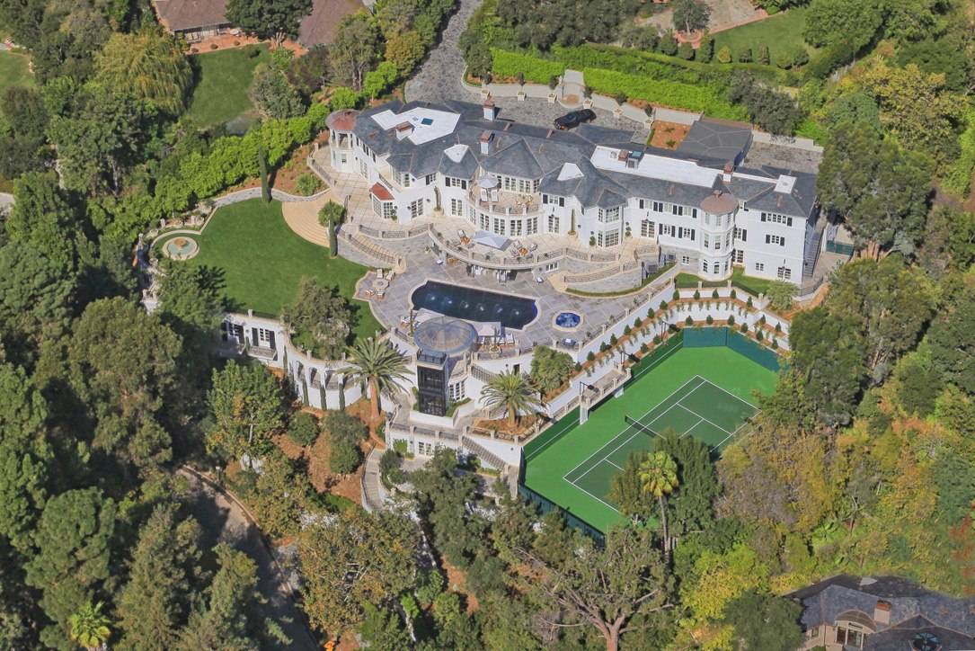 Kenny Rogers’ Liongate Sells For $50 Million