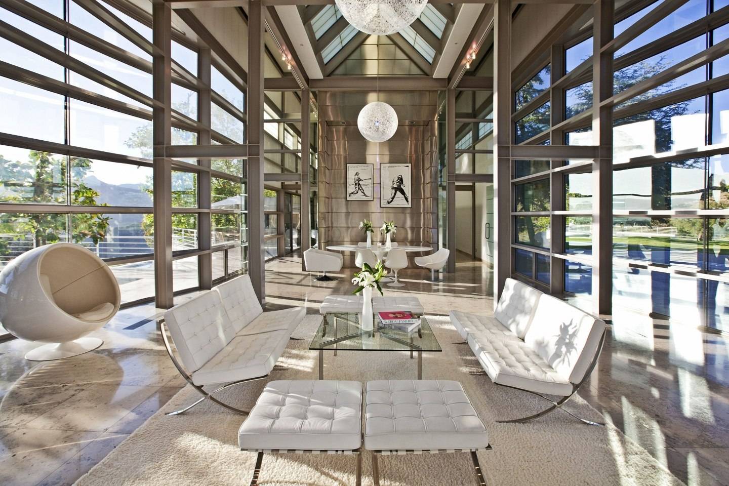 Malibu with Helipad