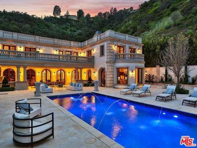 GLITTERING CLASSICLY-INSPIRED BEL-AIR ESTATE
