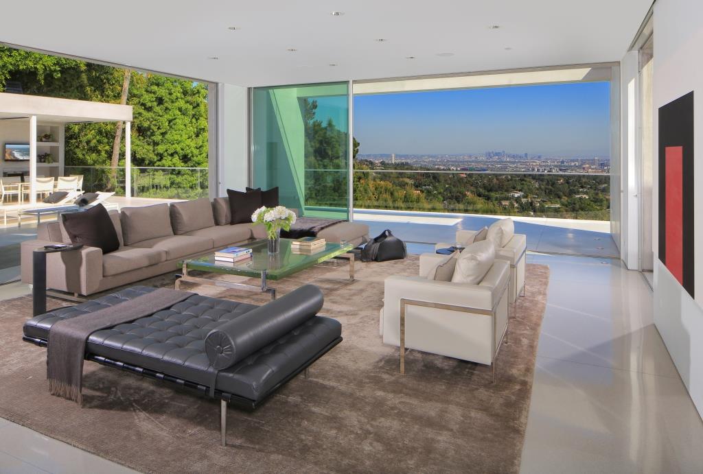 Family Room with Views 1288 Angelo