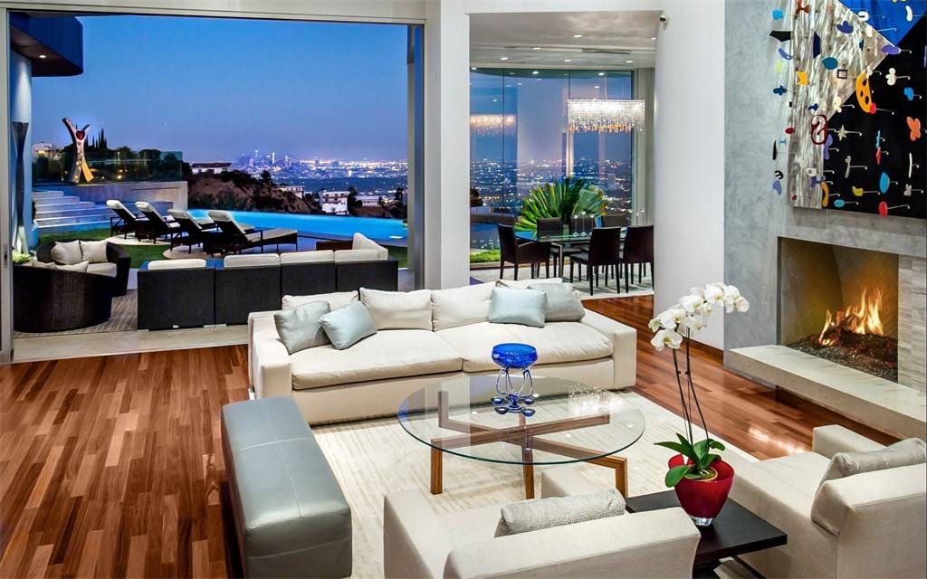 Billionaires' Real Estate Club