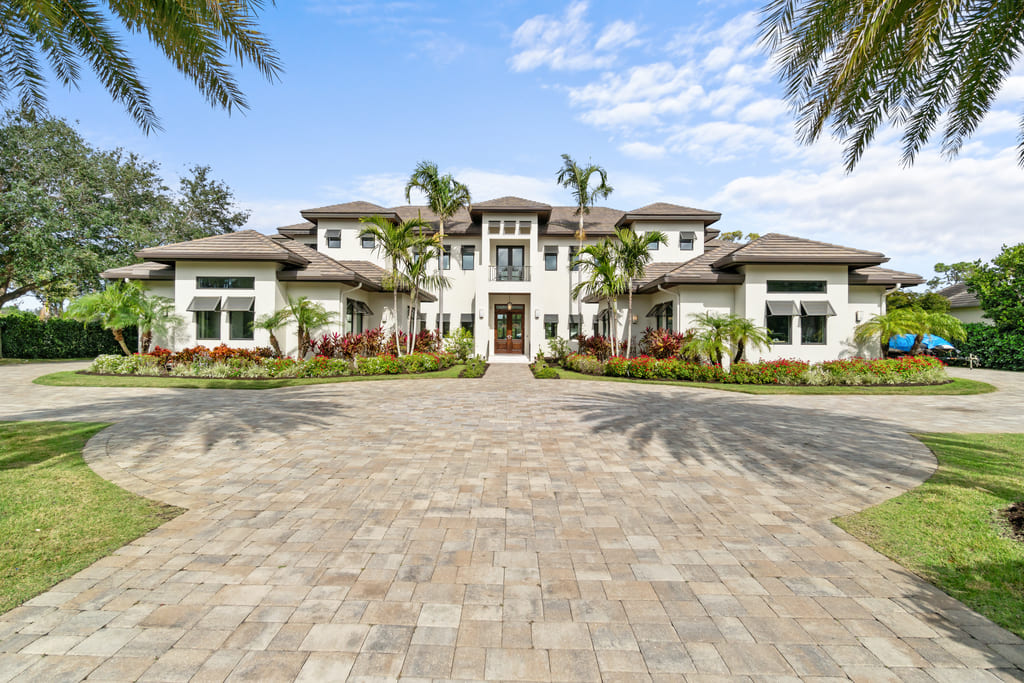 The Resop Team Presents Serene Lakefront Living In Naples