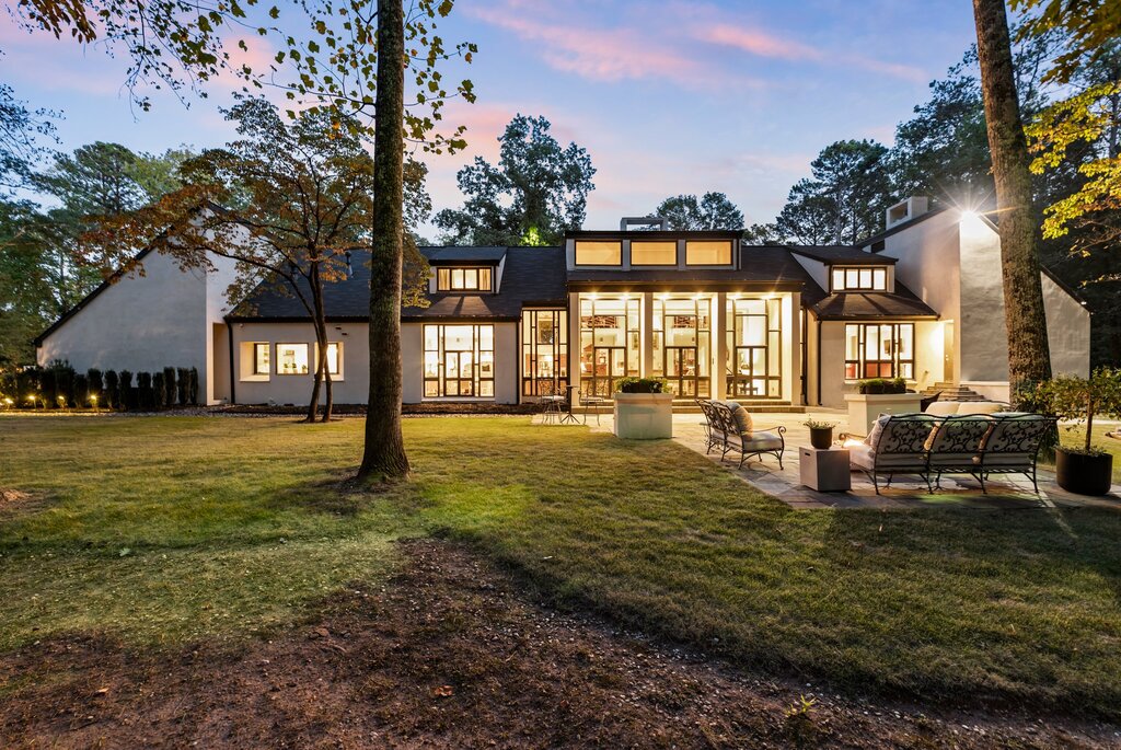 Debra Johnston Presents A Rare 10.95 Acres | Architect Henri Jova | Mid-Century Modern