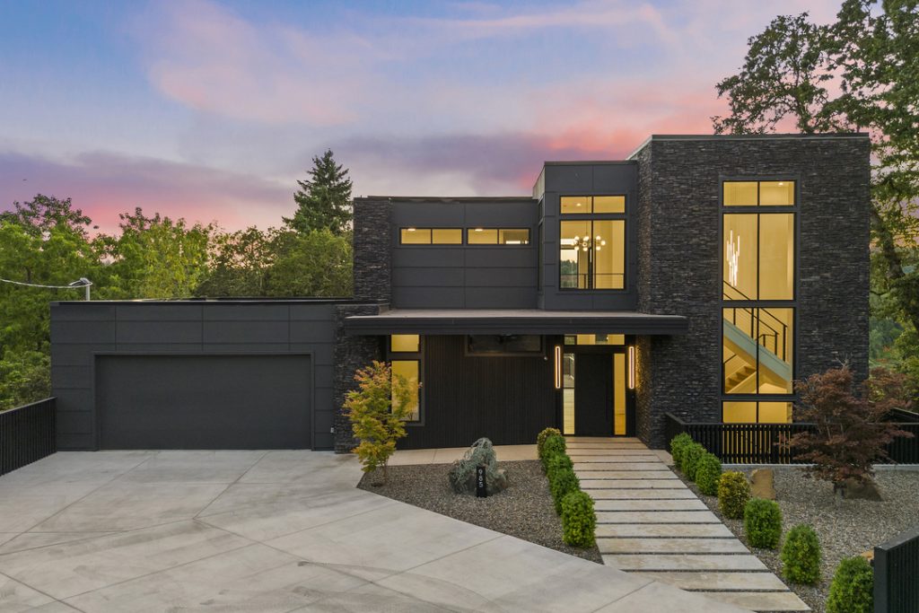 LUXE Forbes Global Properties