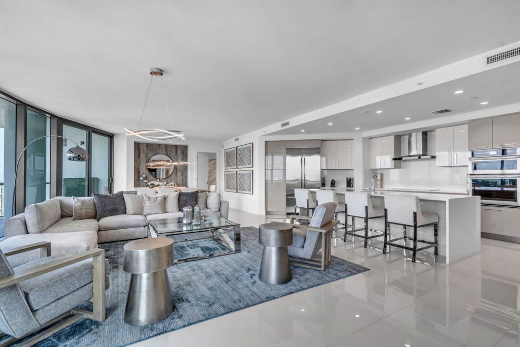 LUXE Forbes Global Properties