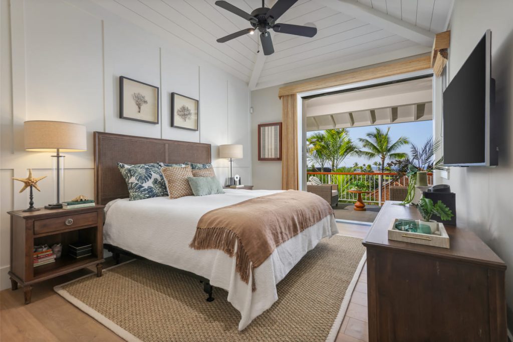 Hale Maiʻa 15 kitchen and great room