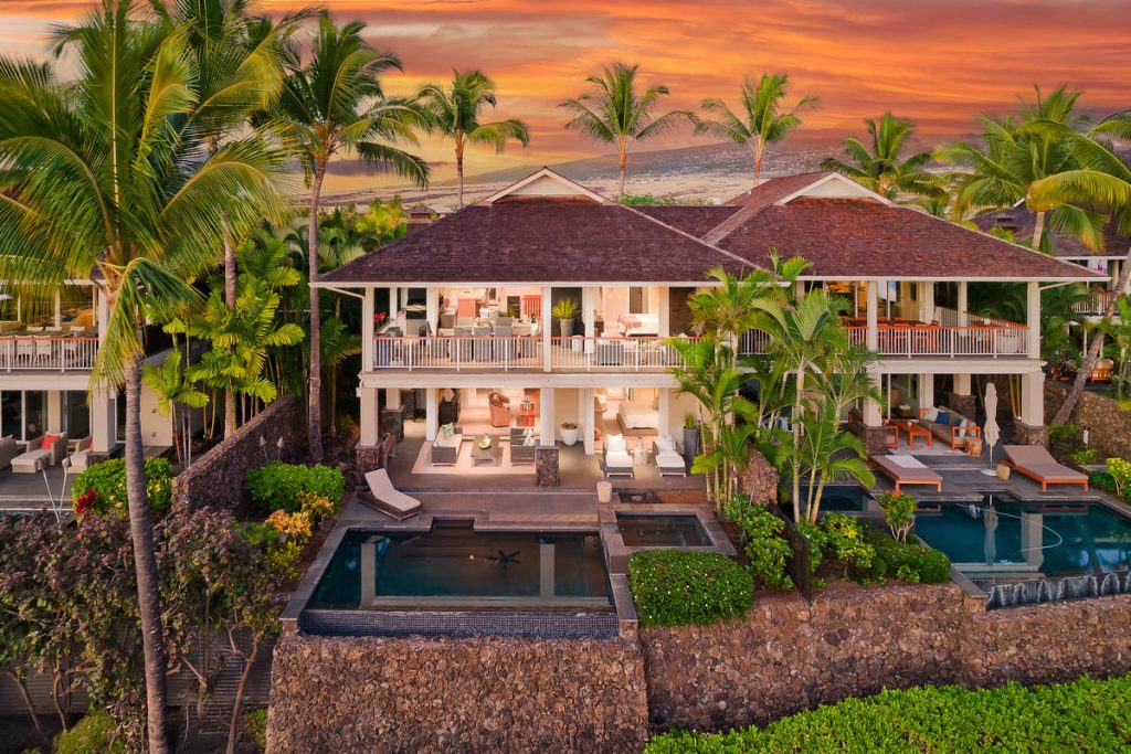Hale Maiʻa 15 exterior view in Kailua-Kona