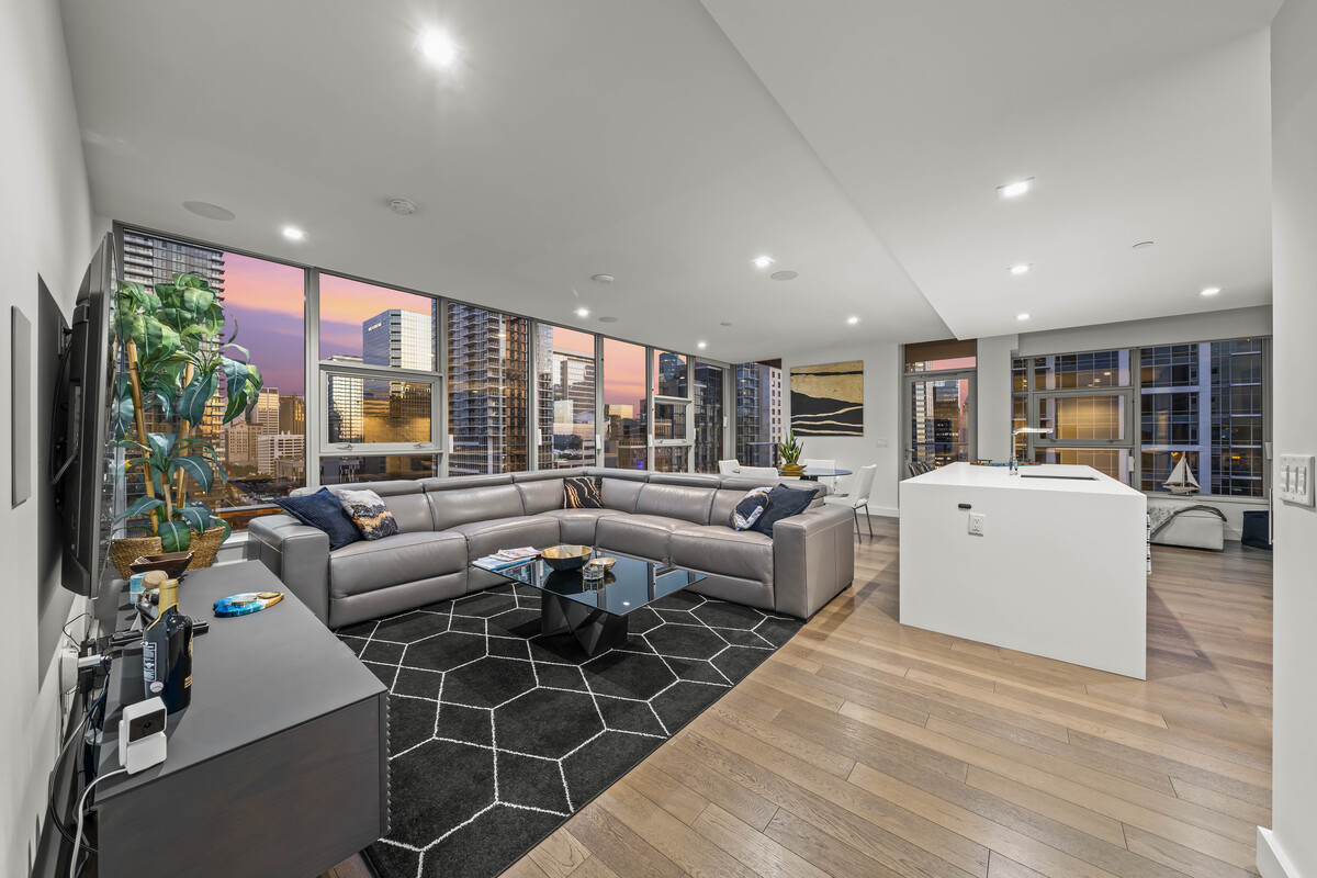 Lanna Parker Presents A Breathtaking City Skyline View Condo In San Diego