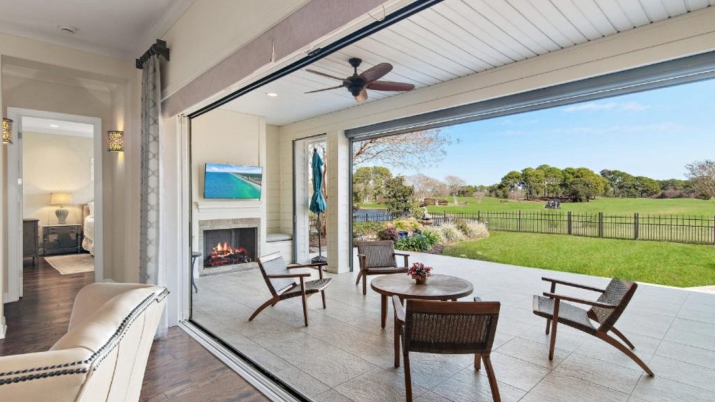 269 Champion Court Destin FL kitchen