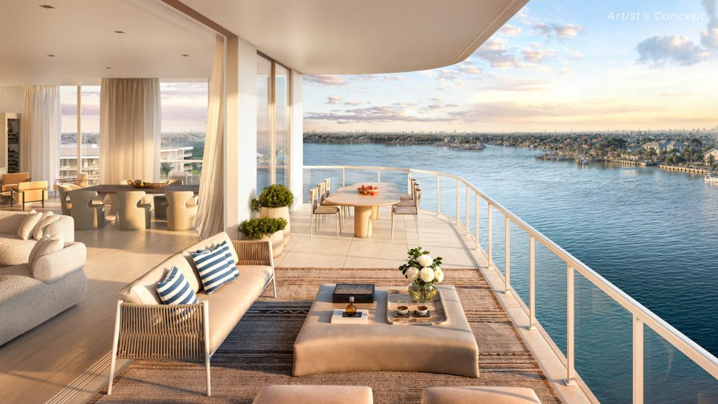 Ritz-Carlton Residences Palm Beach Gardens — Balcony