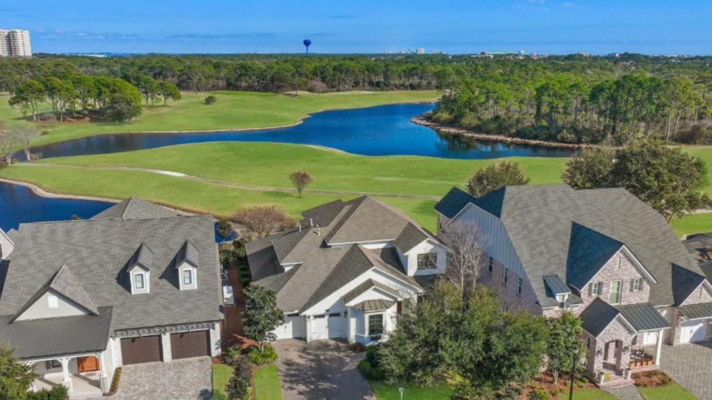 269 Champion Court Destin FL exterior