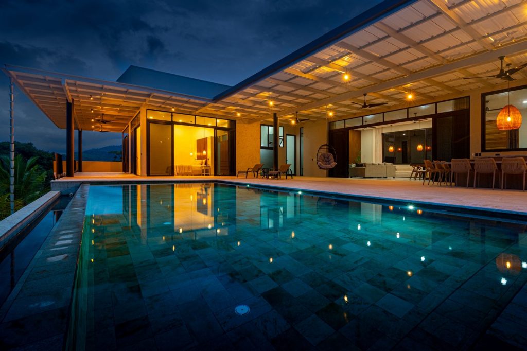 Lion's Gate Sunset Estate infinity-edge pool overlooking the Pacific