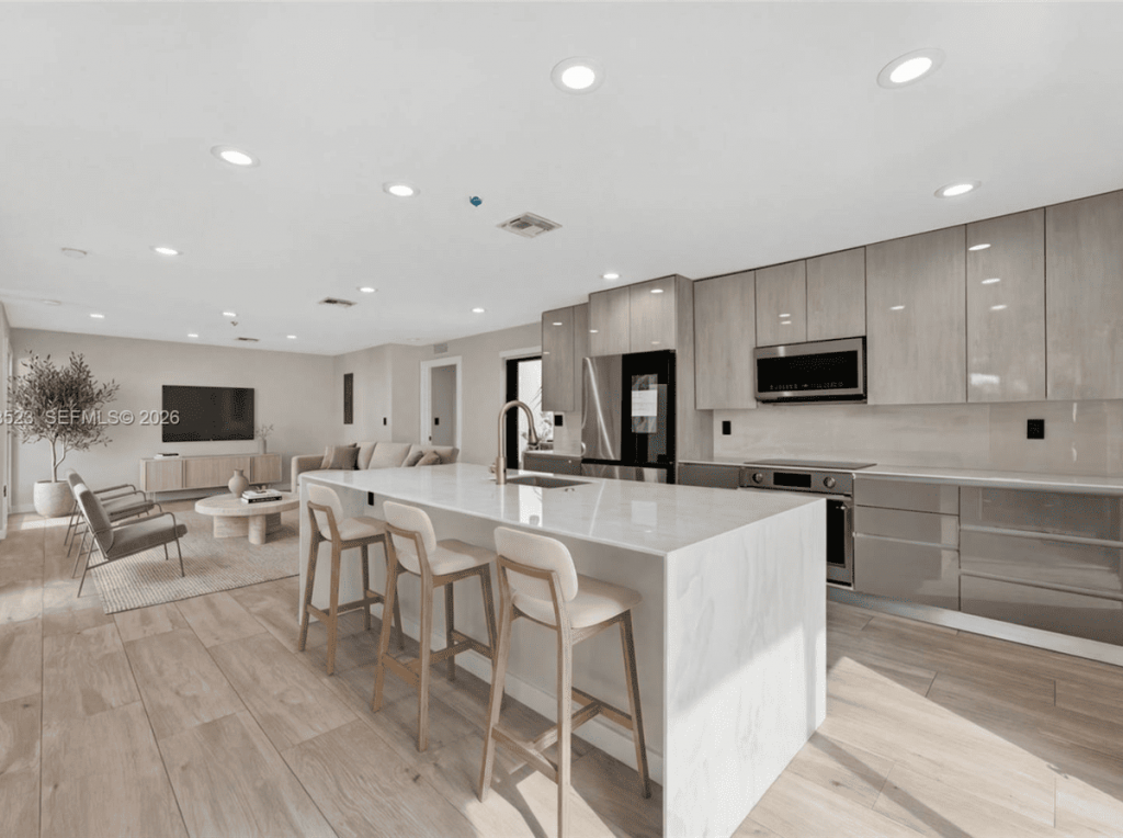Primary suite designer bath