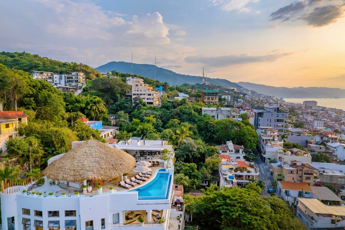 Puerto Vallarta Real Estate 2026: What Buyers, Sellers & Investors Need to Know Now