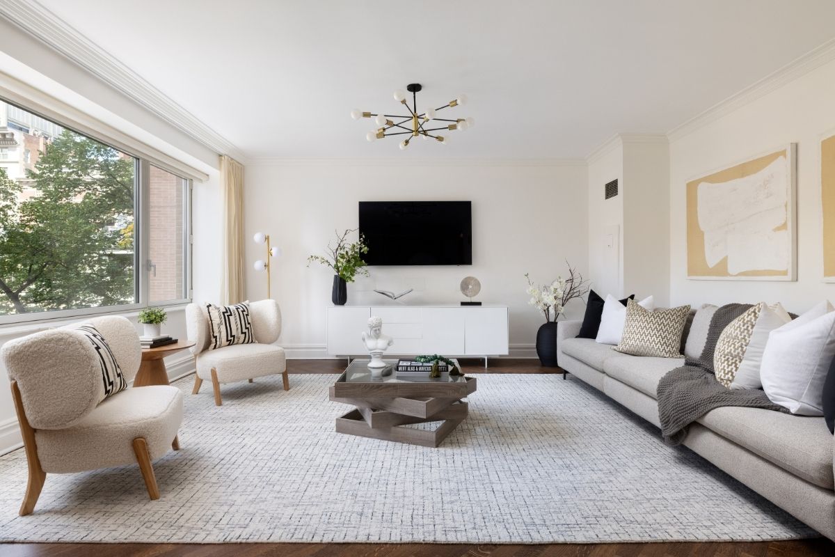 Leslie Modell Presents An Elegant Four-Bedroom Sanctuary at The Chatham, 5A