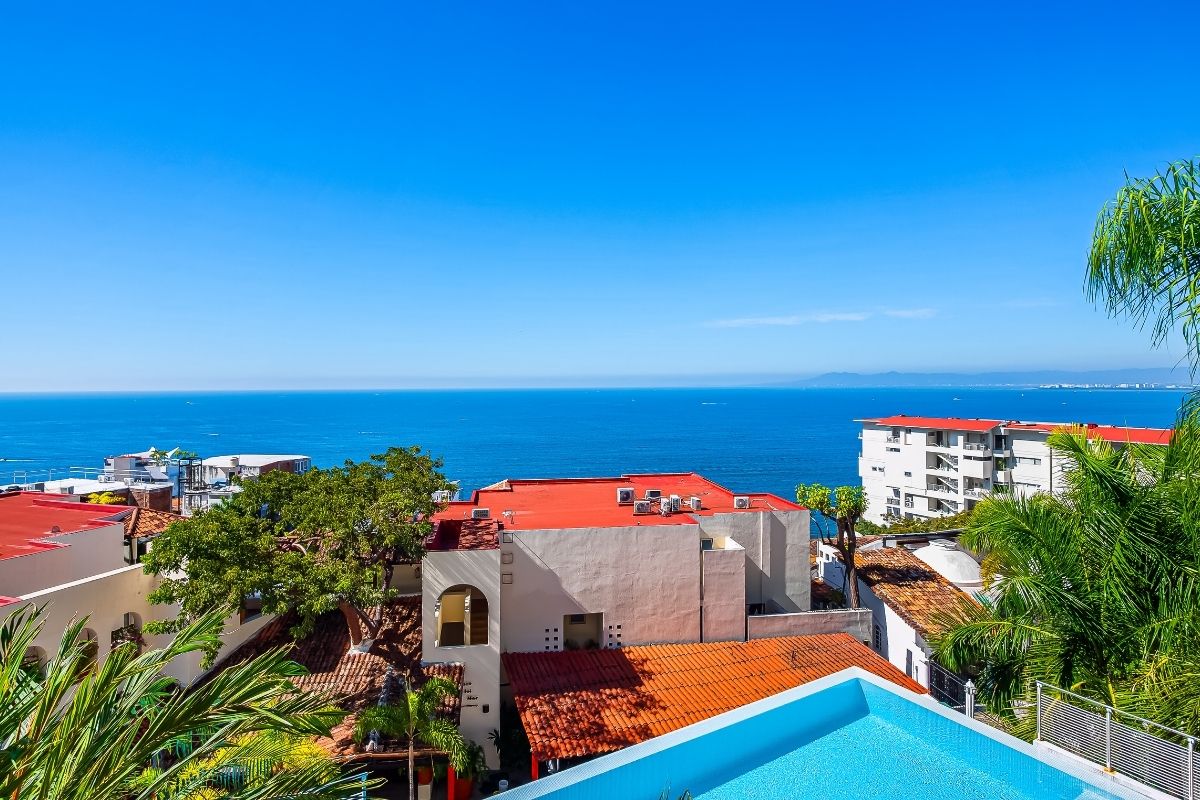 Jorge A. Guillén Presents A Corner Oceanview Residence HORIZON 206 In Puerto Vallarta